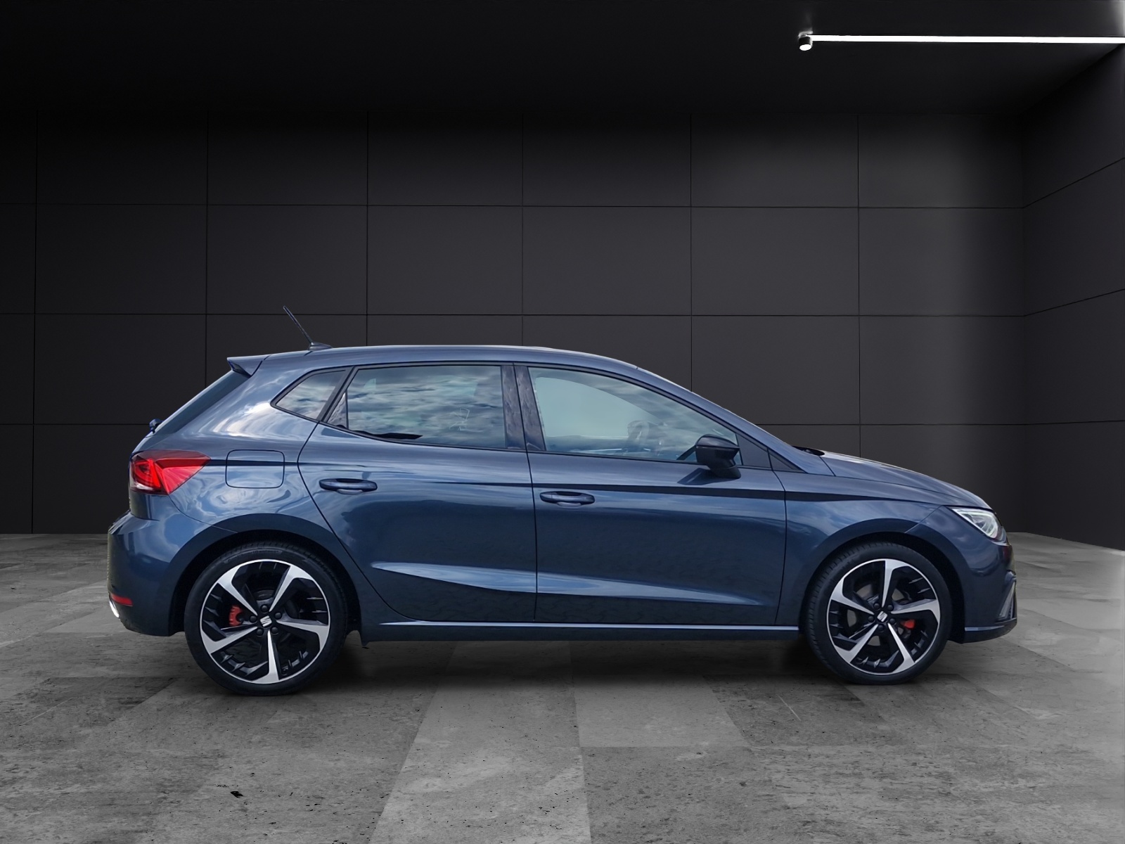 Fahrzeugabbildung SEAT Ibiza FR 1.5 TSI DSG LED Navi VC SHZ Kamera