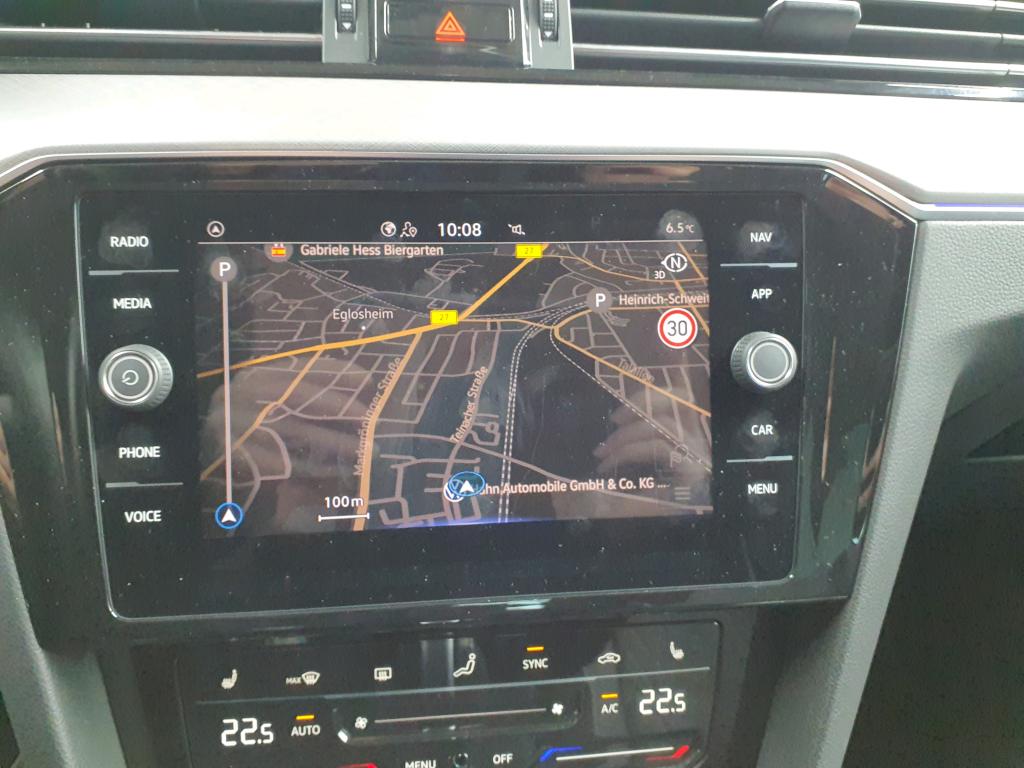 Fahrzeugabbildung Volkswagen Passat Variant TDI Business DSG Matrix Navi AID ACC RFK SH