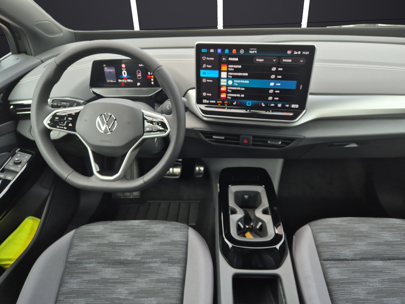 Fahrzeugabbildung Volkswagen ID.5 Pure mit Infotainment-Paket