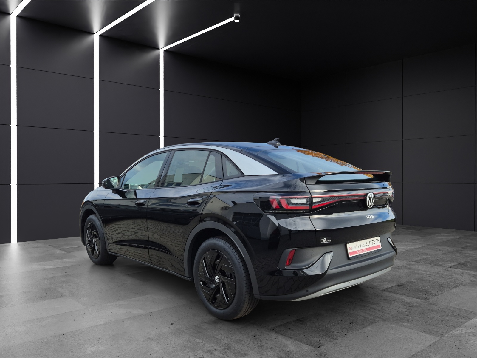 Fahrzeugabbildung Volkswagen ID.5 Pure mit Infotainment-Paket