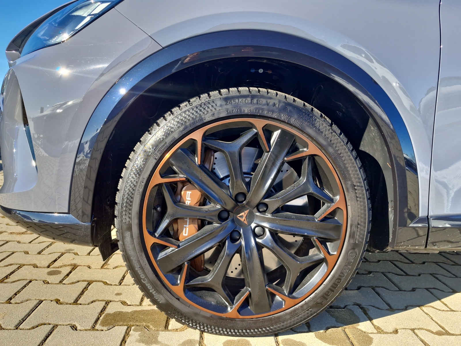 Fahrzeugabbildung CUPRA Formentor VZ 2.0 TSI 245 kW 4Drive Extreme DSG AKRAPOVIC AHK ACC KAMERA