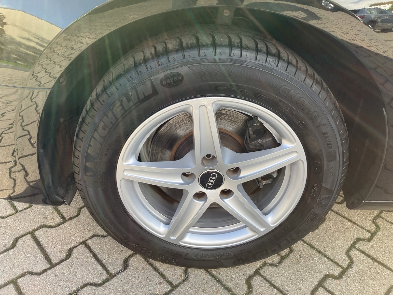 Fahrzeugabbildung Audi A4 Avant 35 TDI S-tronic Navi GRA PDC SH