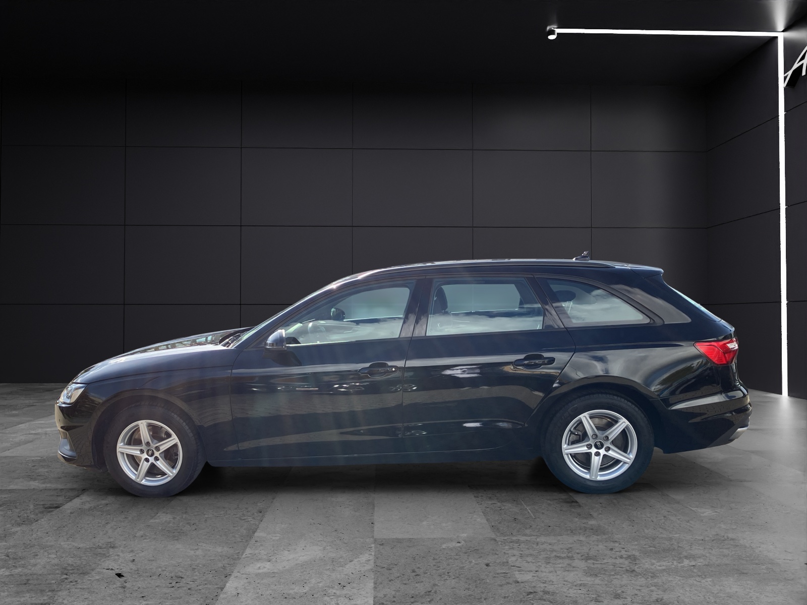 Fahrzeugabbildung Audi A4 Avant 35 TDI S-tronic Navi GRA PDC SH