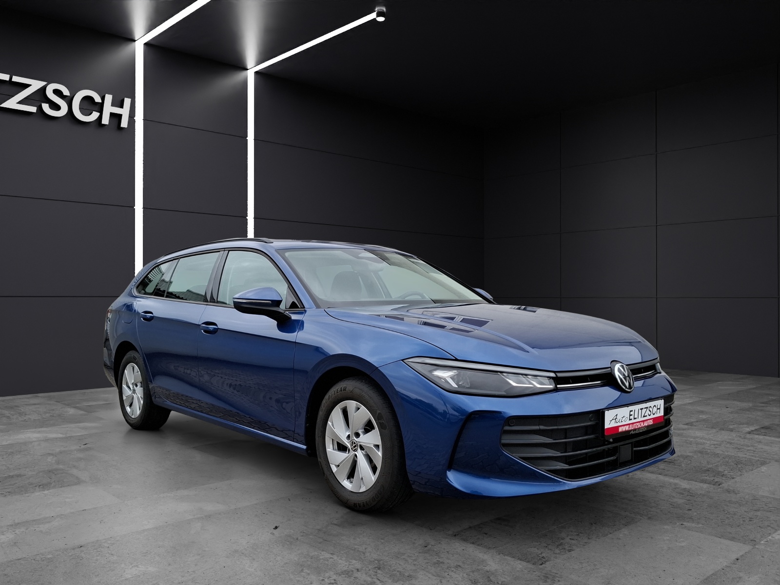 Fahrzeugabbildung Volkswagen Passat Variant eTSI DSG LED CarPlay AID ACC RFK SHZ