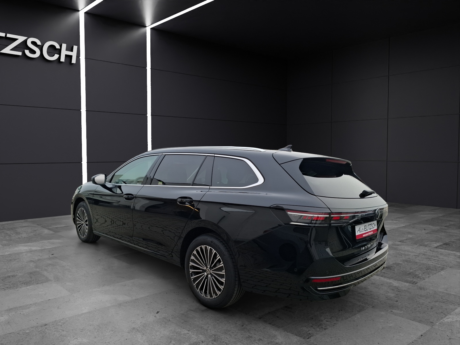 Fahrzeugabbildung Volkswagen Passat Variant TDI Elegance DSG Matrix AHK Navi AID HUD ACC RFK SH