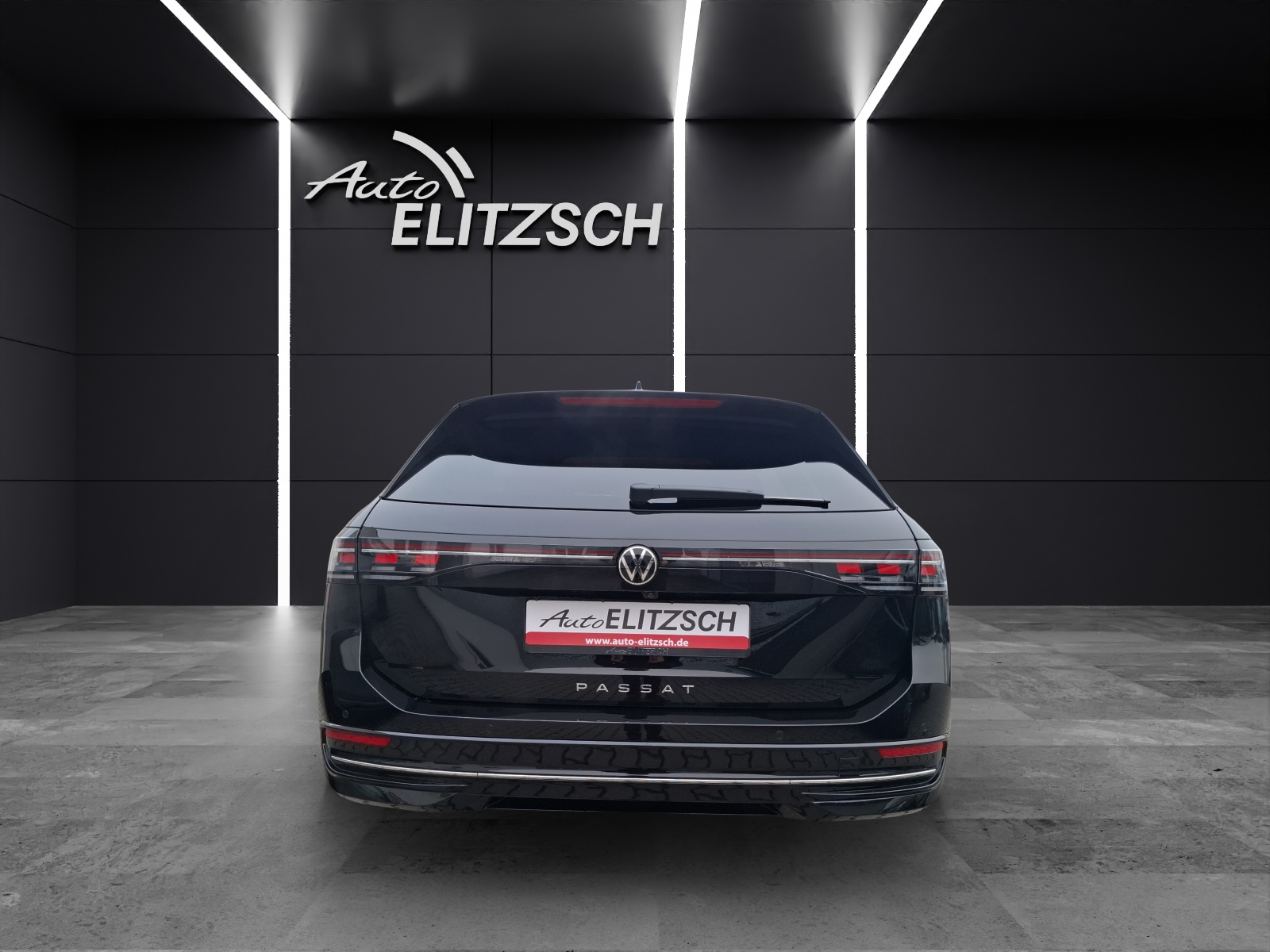 Fahrzeugabbildung Volkswagen Passat Variant TDI Elegance DSG Matrix AHK Navi AID HUD ACC RFK SH