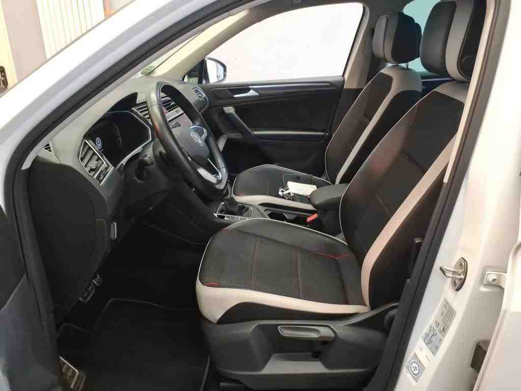Fahrzeugabbildung Volkswagen Tiguan TDI Urban Sport DSG LED AHK Navi AID ACC Park-Assist SH