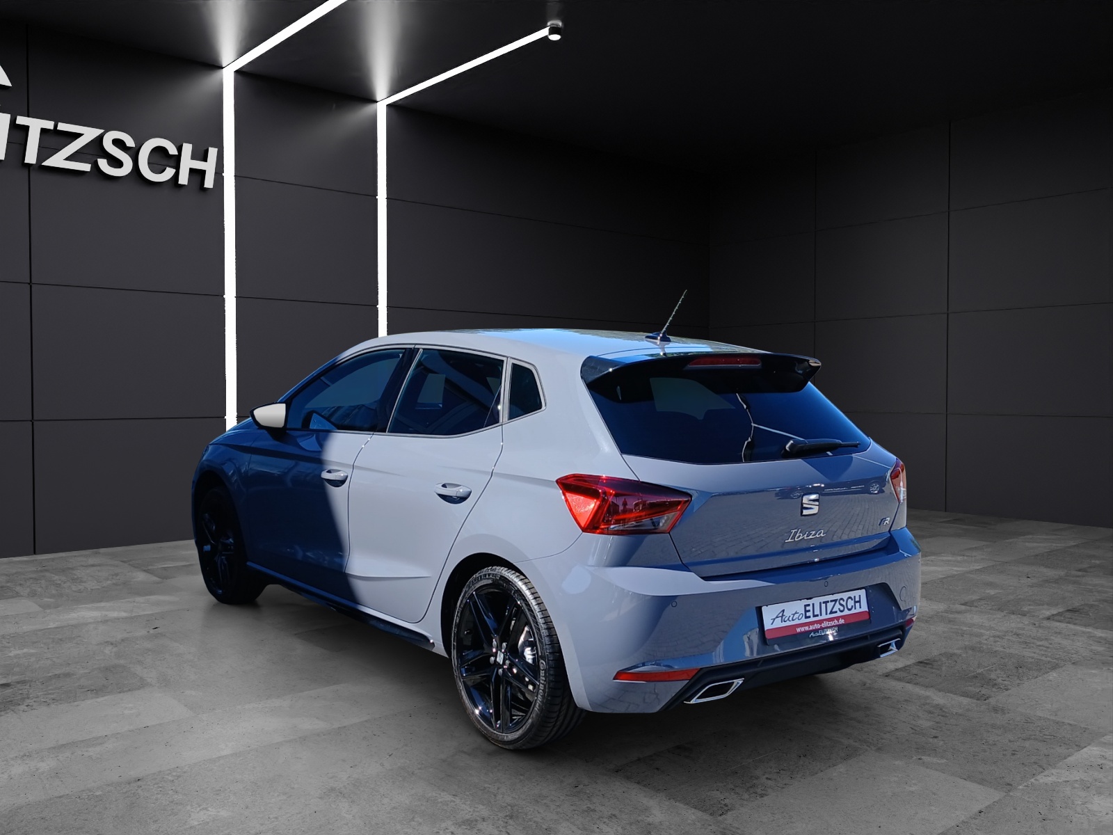 Fahrzeugabbildung SEAT Ibiza 1.0 TSI DSG FR Black Edition LED Kamera