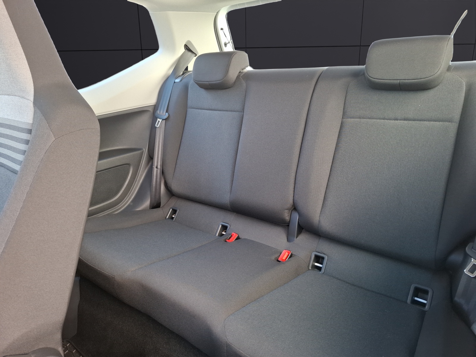 Fahrzeugabbildung Volkswagen up! 1.0 Klima DAB GRA RFK SHZ
