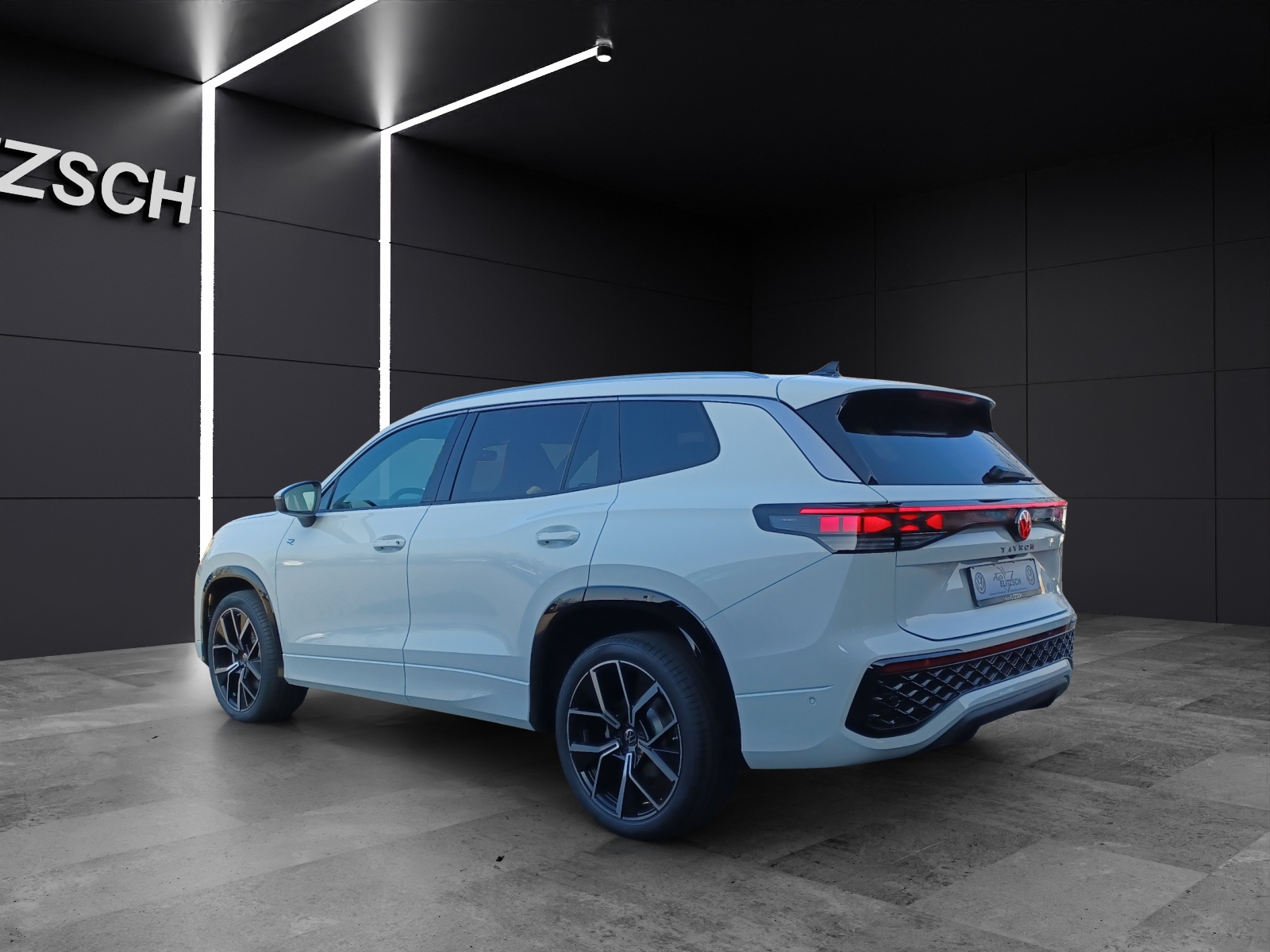 Fahrzeugabbildung Volkswagen Tayron TDI 4M R-Line