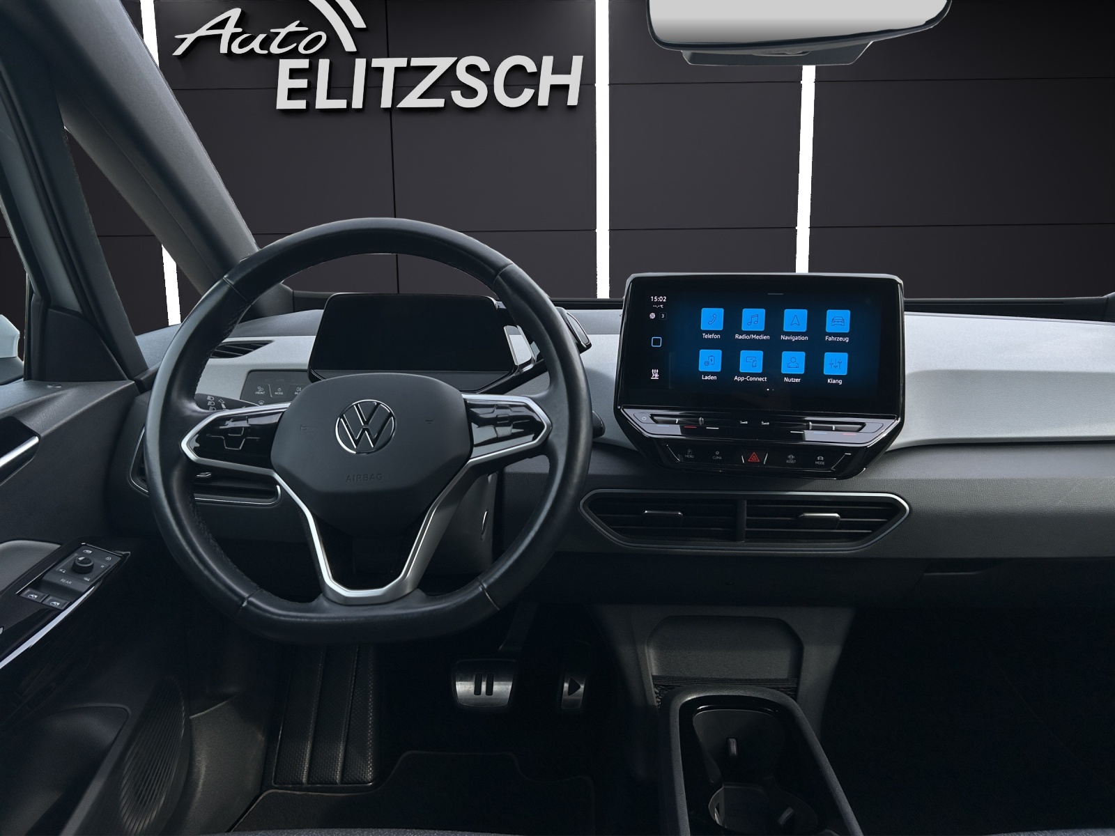 Fahrzeugabbildung Volkswagen ID.3 Pro Performance Business Matrix ACC SH PDC AID Navi