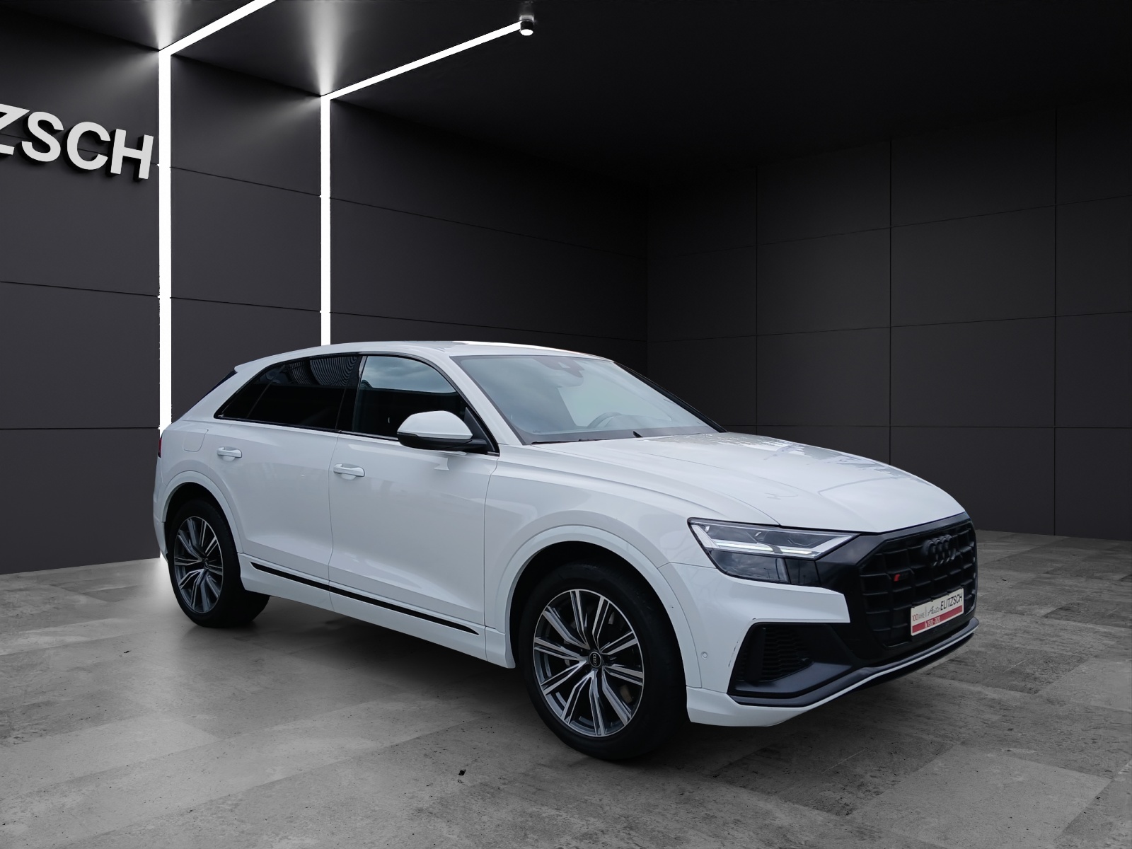 Fahrzeugabbildung Audi Q8 55 TFSI e quattro 2 x S line LED LUFT NAVI 21
