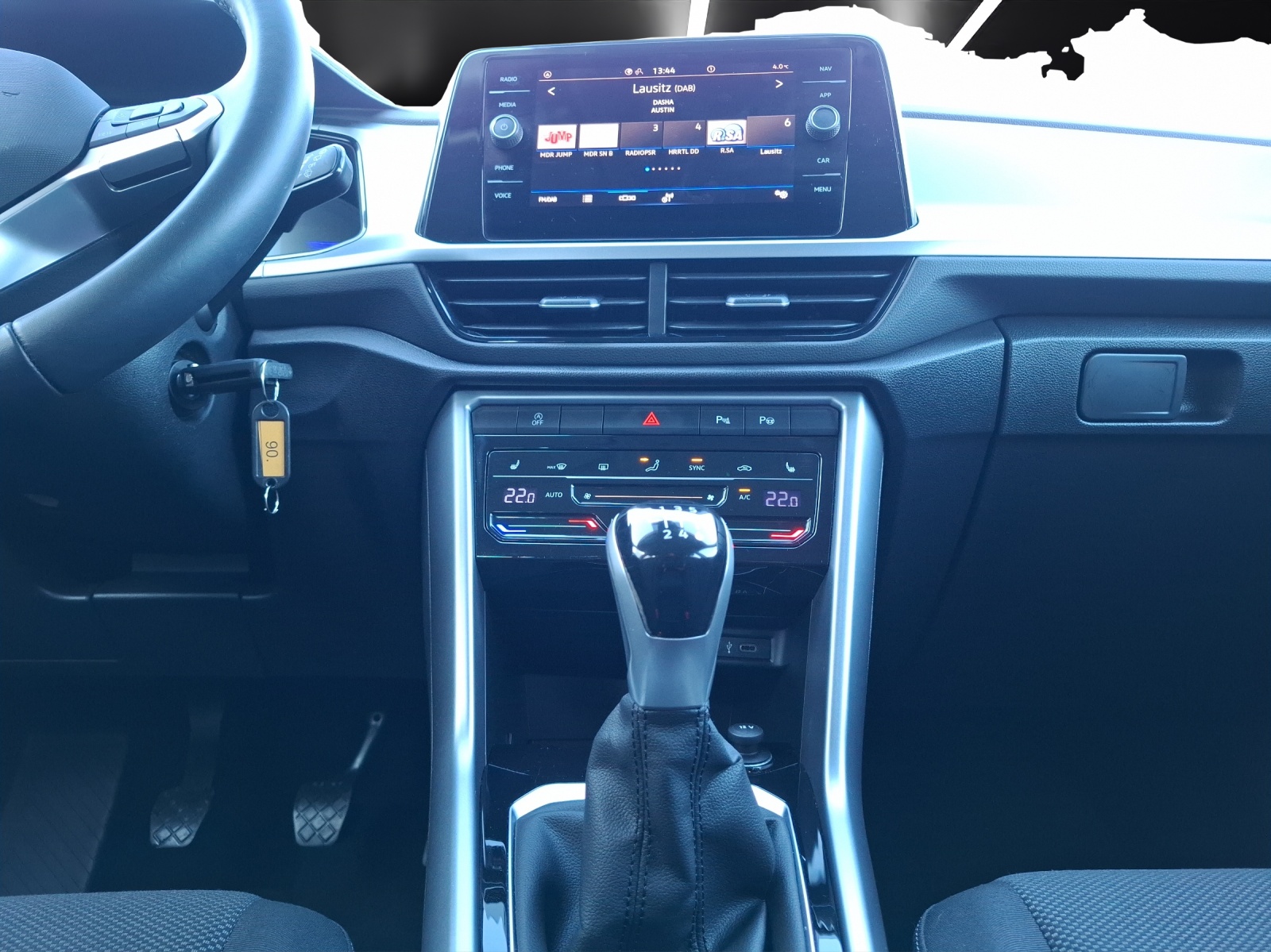 Fahrzeugabbildung Volkswagen T-Roc TSI Life LEDplus ACC Kamera Sound Navi