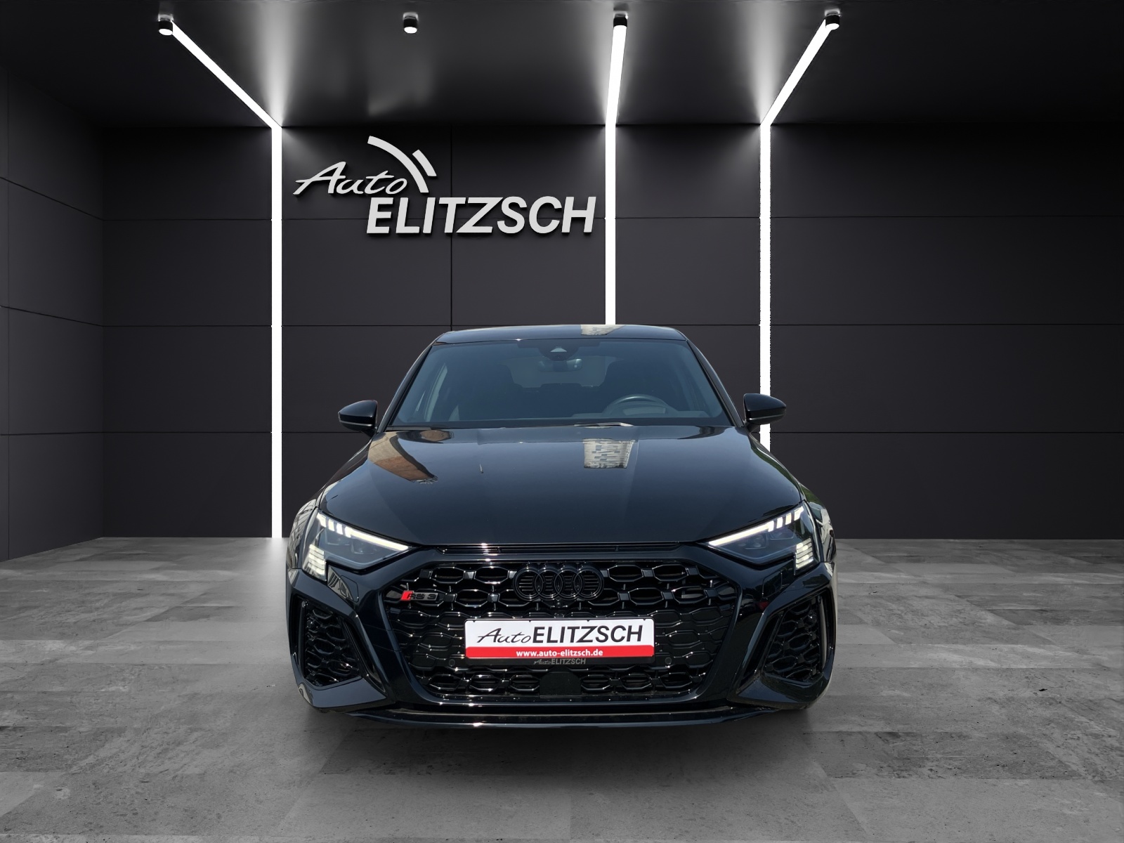 Fahrzeugabbildung Audi RS 3 Sportback quattro Matrix Navi ACC Head-Up 360°