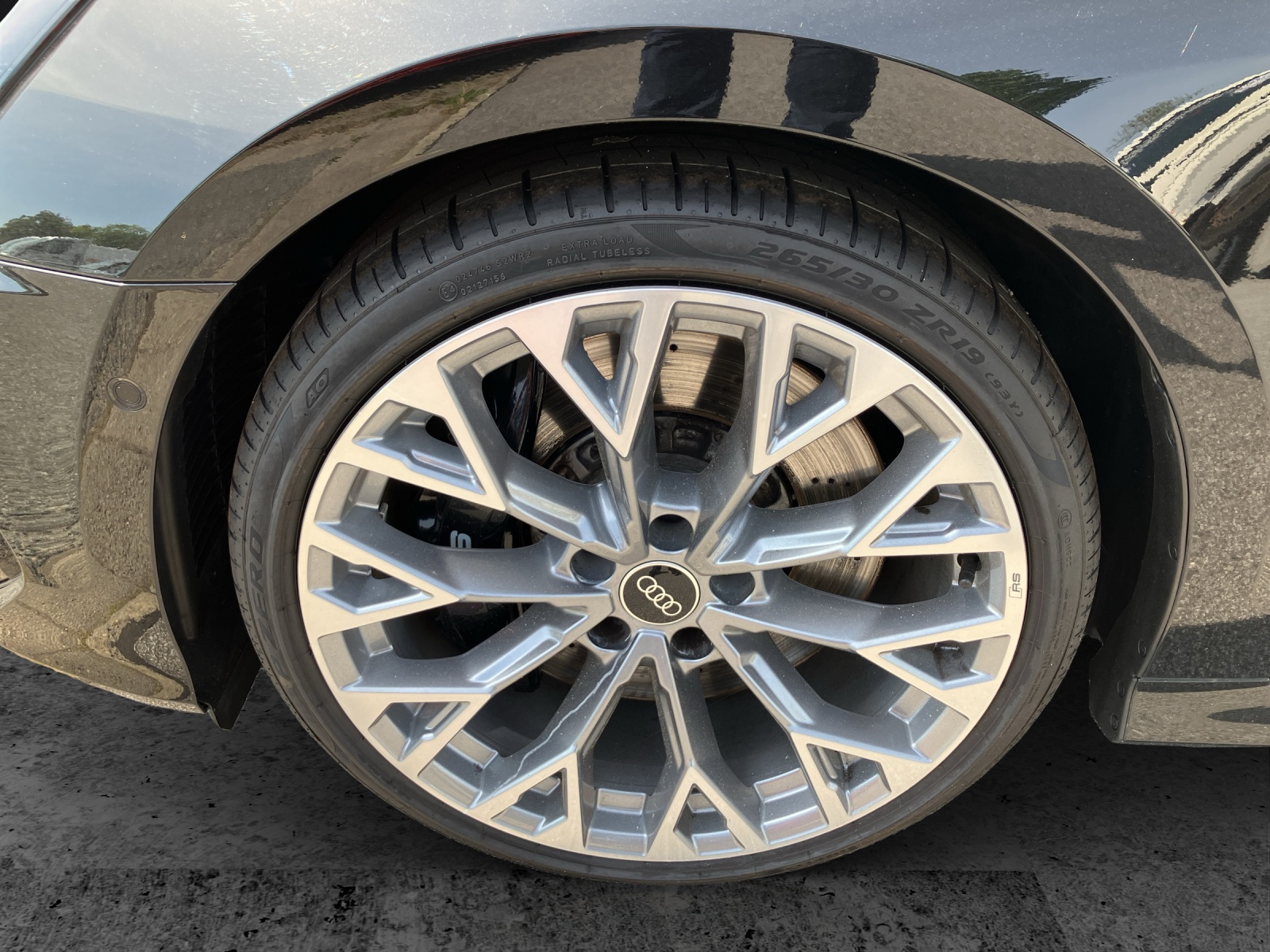 Fahrzeugabbildung Audi RS 3 Sportback quattro Matrix Navi ACC Head-Up 360°