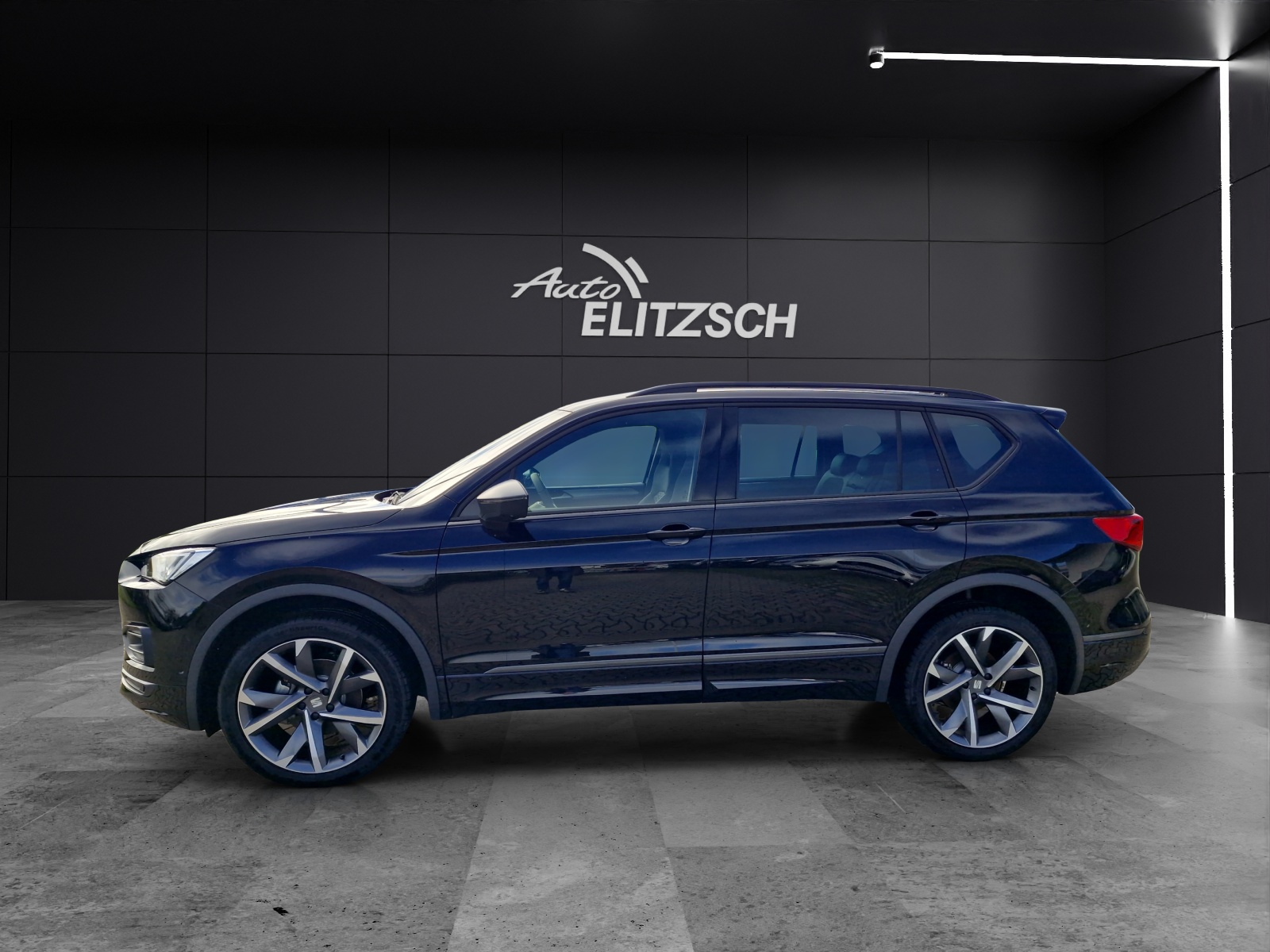 Fahrzeugabbildung SEAT Tarraco FR 1.5 TSI ACT DSG AHZ KAMERA LED ACC