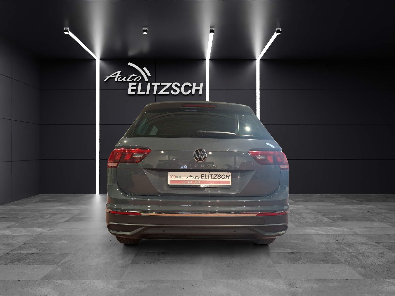 Fahrzeugabbildung Volkswagen Tiguan TSI Active LED Navi ACC PDC SH