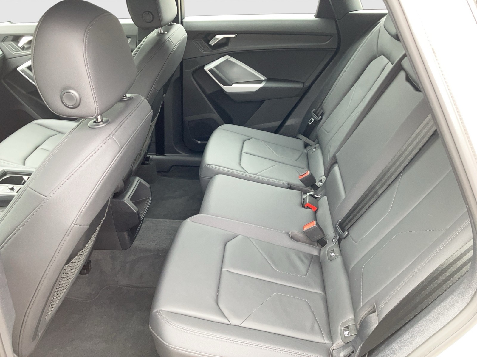 Fahrzeugabbildung Audi Q3 35 TDI quattro LED Navi SHZ GRA VC APP Leder