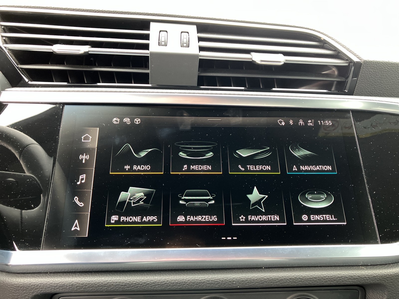 Fahrzeugabbildung Audi Q3 35 TDI quattro LED Navi SHZ GRA VC APP Leder