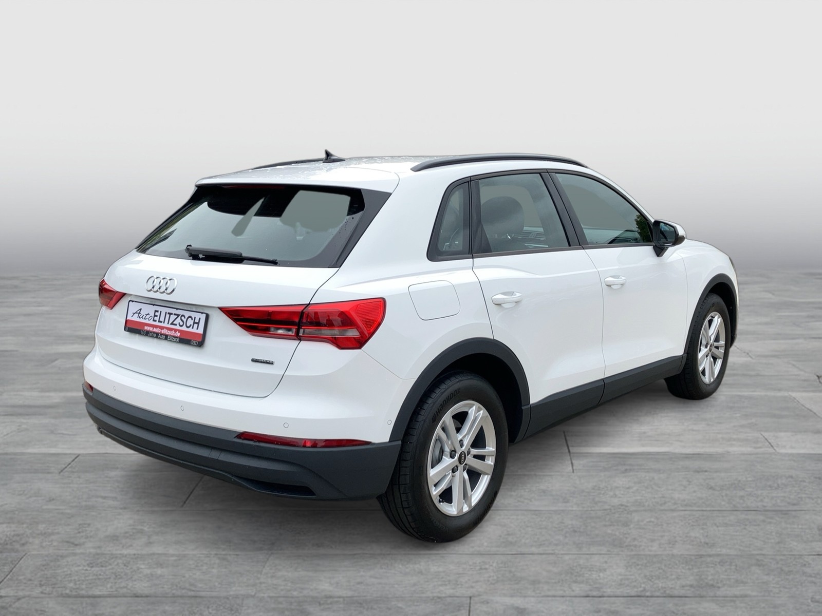 Fahrzeugabbildung Audi Q3 35 TDI quattro LED Navi SHZ GRA VC APP Leder