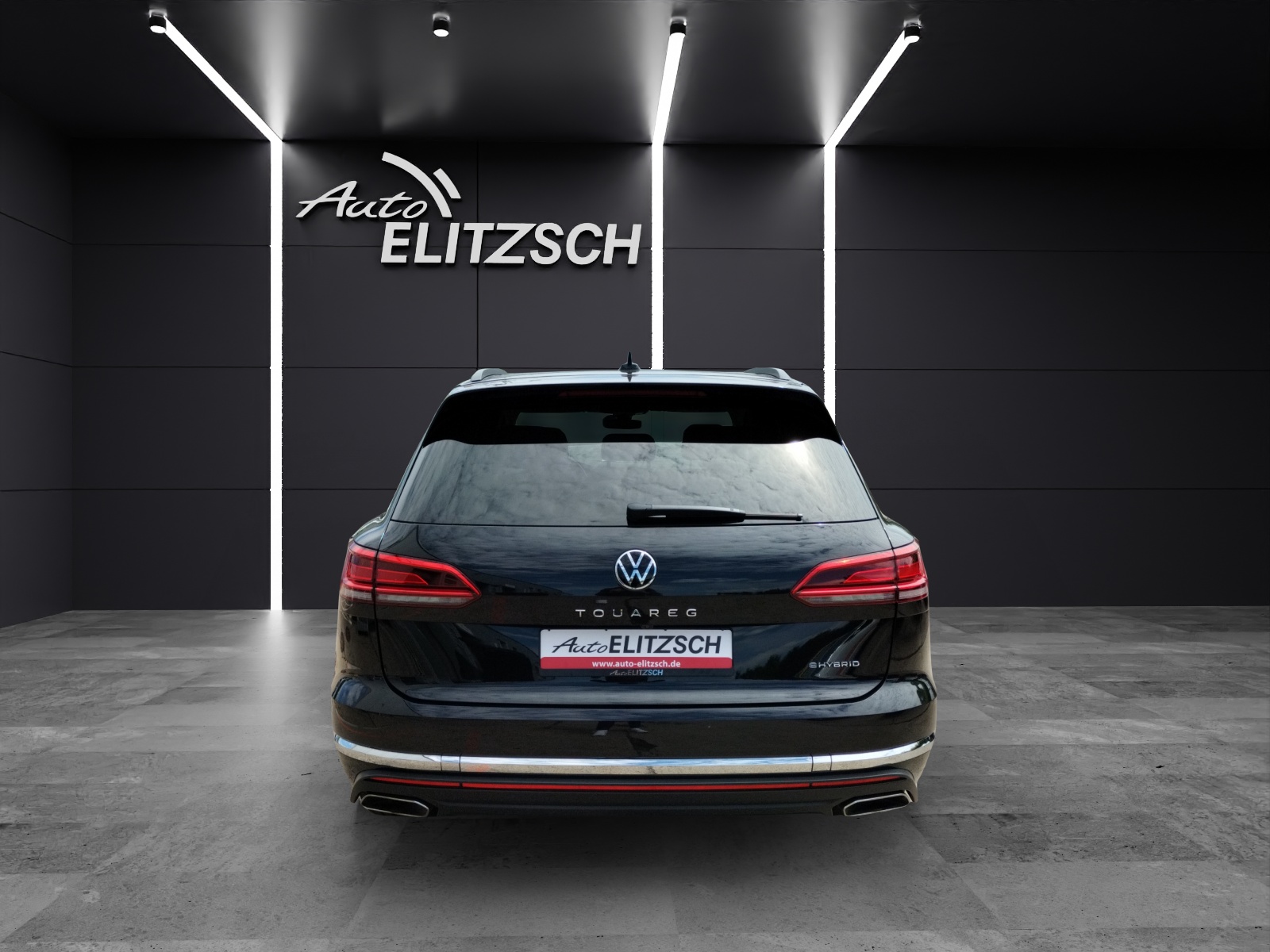 Fahrzeugabbildung Volkswagen Touareg Elegance 4M eHybrid LED PANO AHK SHZ PDC Navi