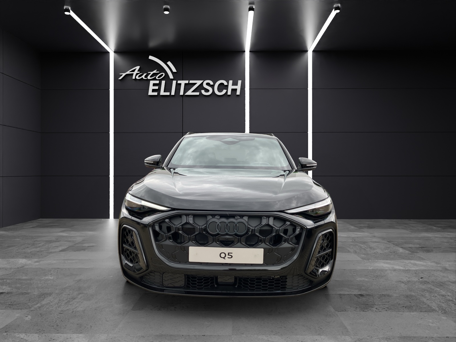Fahrzeugabbildung Audi Audi Q5 SUV e-hybrid quattro S tronic S line AZV Navi Pano Dach