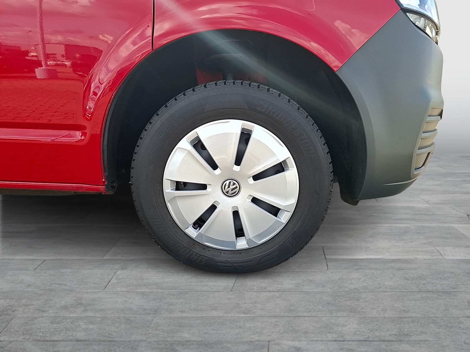 Fahrzeugabbildung Volkswagen T6 Transporter T6.1 TDI Kasten AHK Navi Klima RFK