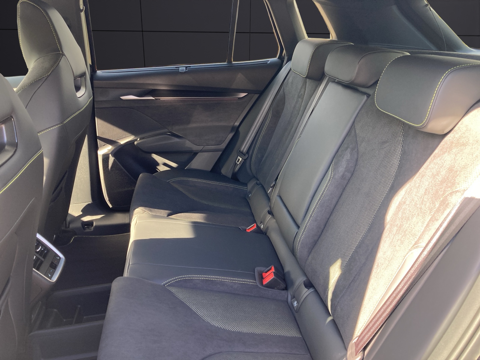 Fahrzeugabbildung SKODA Elroq RS 4x4 Maxx AHZV Wärmepumpe