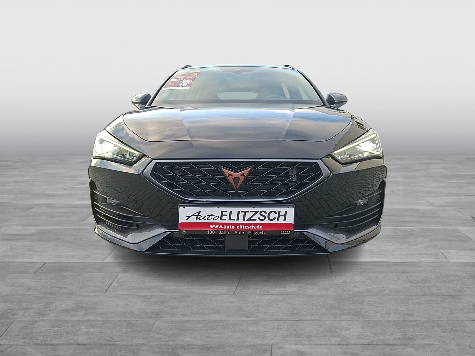 Fahrzeugabbildung CUPRA Leon ST VZ 4Drive DSG LED AHK Navi AID ACC RFK SH 19