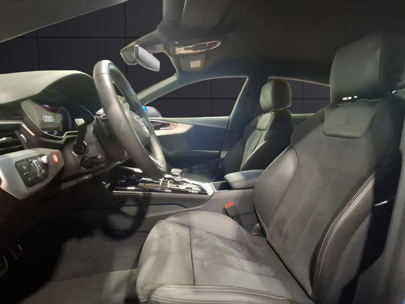 Fahrzeugabbildung Audi A5 Sportback 50 TDI S-Line quattro Standhzg. Matrix AHK Navi AVC HUD ACC SH 19