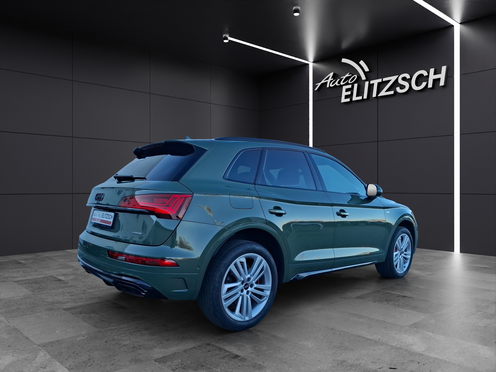 Fahrzeugabbildung Audi Q5 40 TDI S-line quattro S-tronic Matrix AHK Pano HUD AVC ACC SH 20