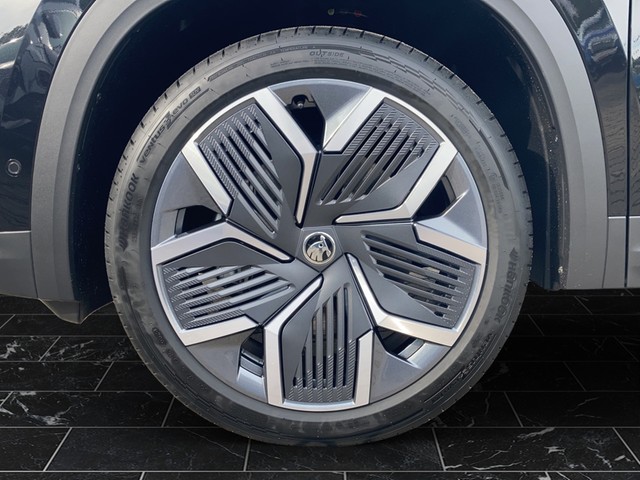 Fahrzeugabbildung SKODA Kodiaq TDI Selection 4x4 Matrix ACC STH AHK PANO 360° HuD Navi