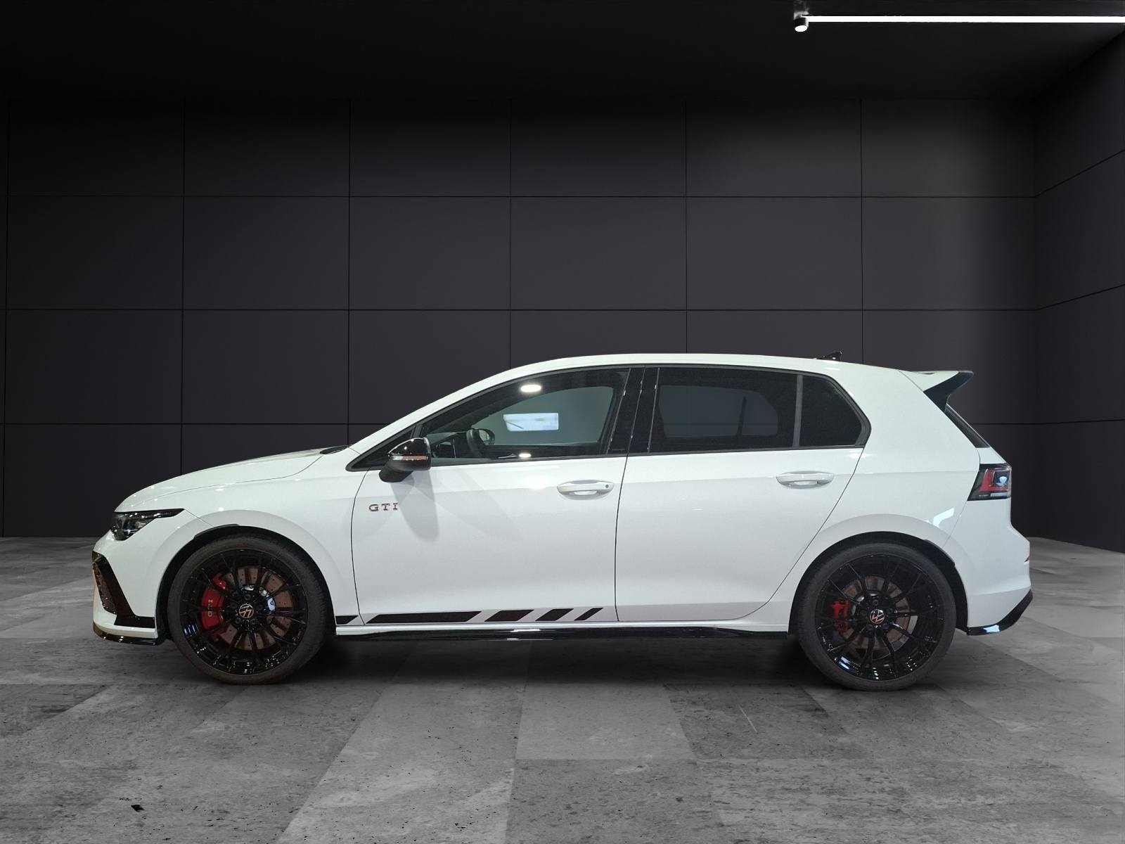 Fahrzeugabbildung Volkswagen Golf VIII GTI Clubsport DSG Matrix Navi ACC AID RFK SH HeadUp 19