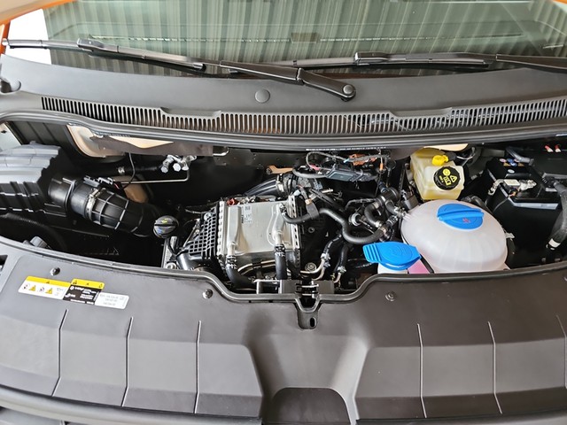 Fahrzeugabbildung Volkswagen T6 Kombi T6.1 TDI 9- Sitzer KLIMA AHK RFK SITZH.