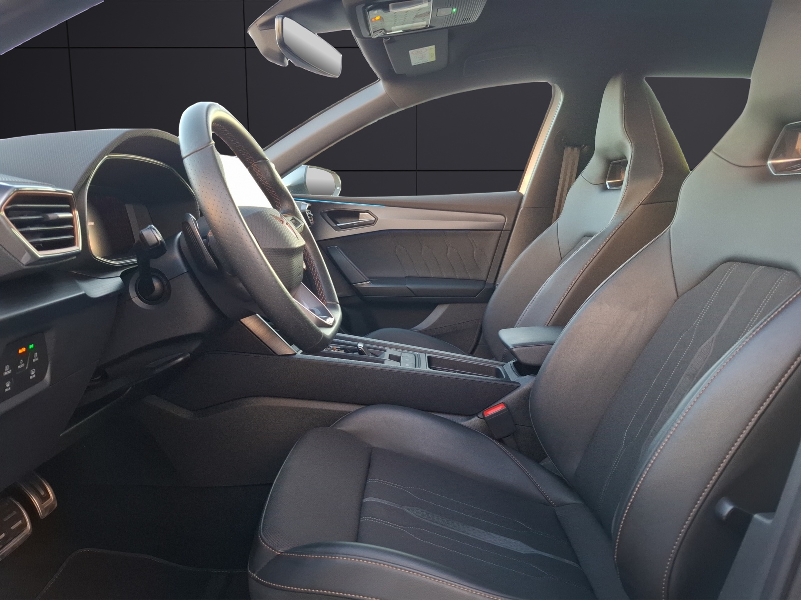 Fahrzeugabbildung CUPRA Leon ST VZ DSG 4Drive LED AHK Navi Beats LHZ ACC PDC 19