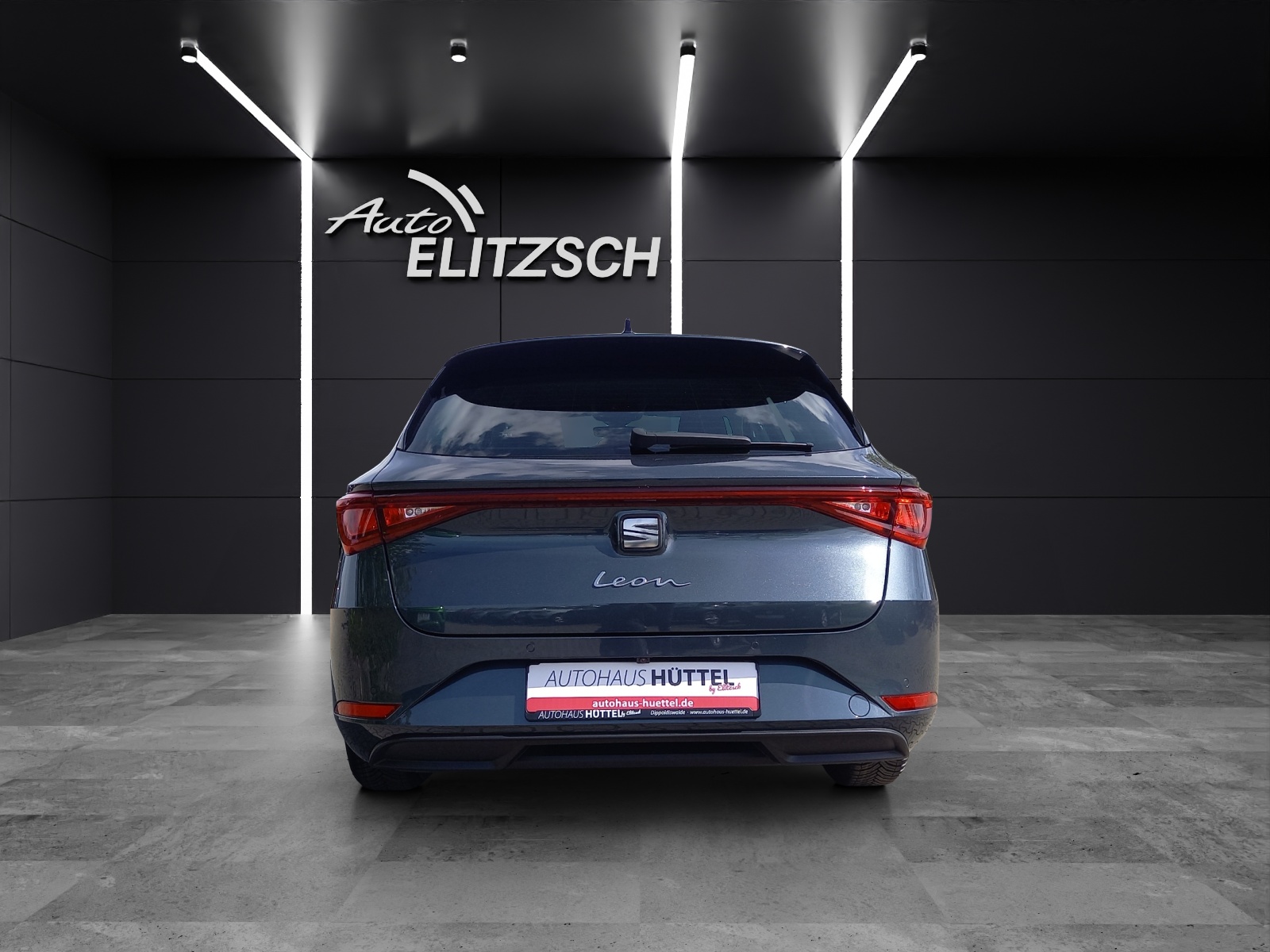 Fahrzeugabbildung SEAT Leon Sportstourer Style Edition 1.5 TSI AHZ KAMERA LED KLIMA