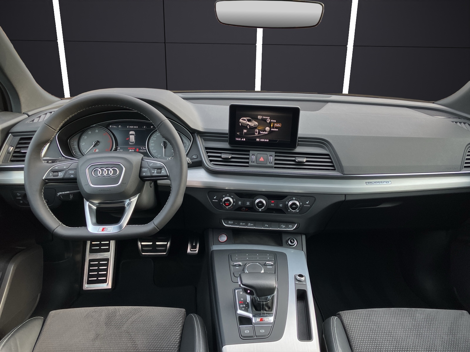 Fahrzeugabbildung Audi SQ5 TFSI quattro MatrixLED Navi 20