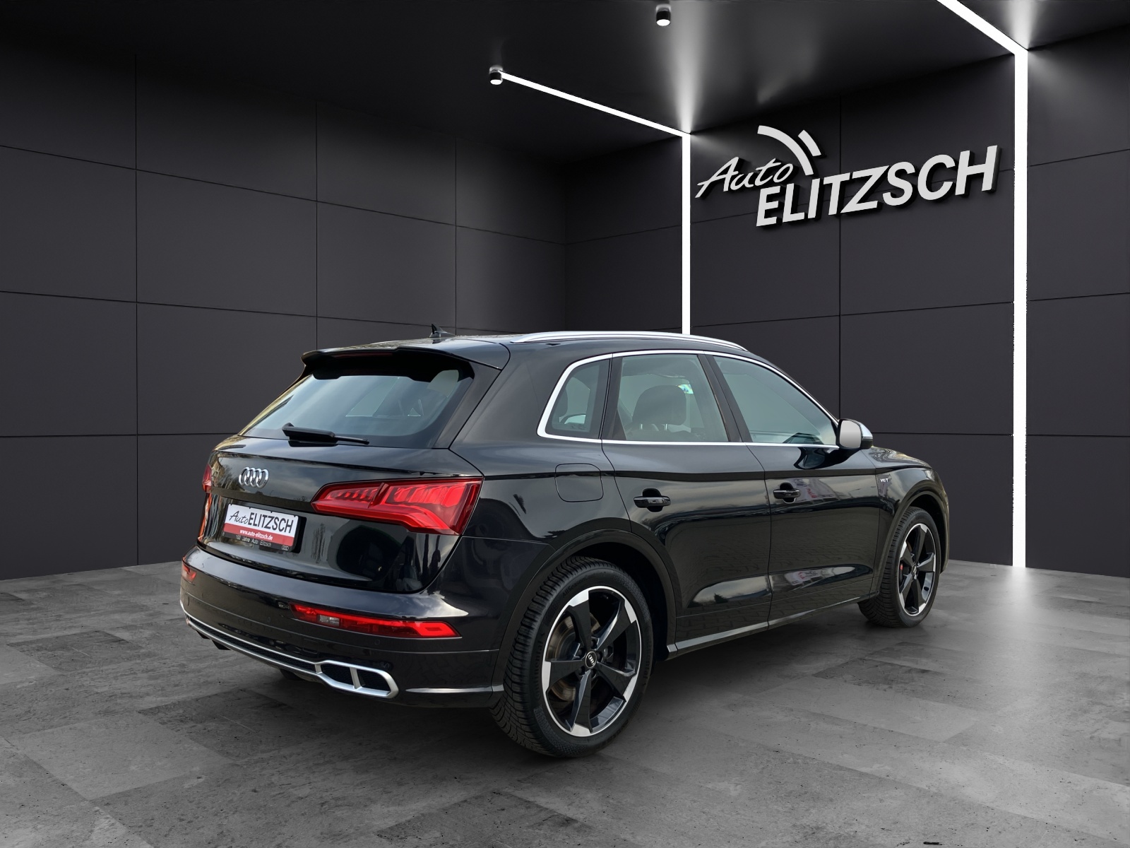 Fahrzeugabbildung Audi SQ5 TFSI quattro MatrixLED Navi 20