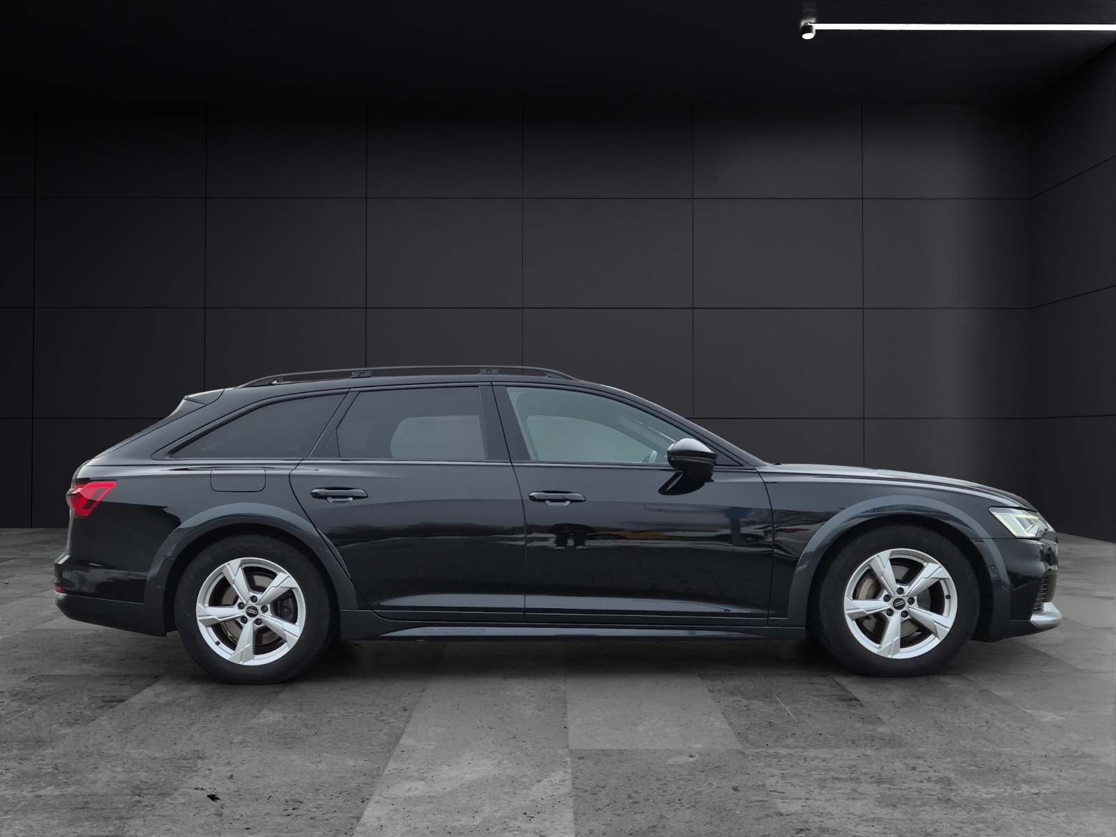 Fahrzeugabbildung Audi A6 Allroad 40 TDI quattro S-tronic Matrix Navi AVC ACC RFK SH