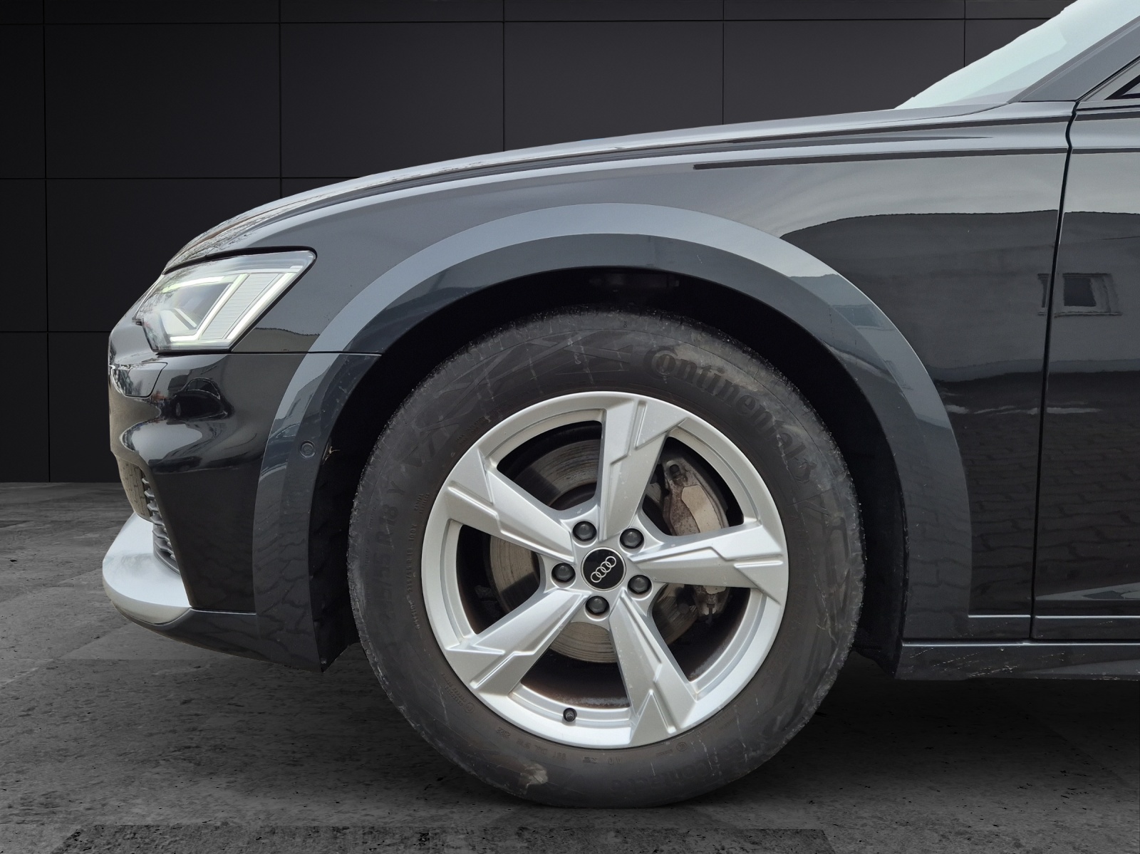 Fahrzeugabbildung Audi A6 Allroad 40 TDI quattro S-tronic Matrix Navi AVC ACC RFK SH