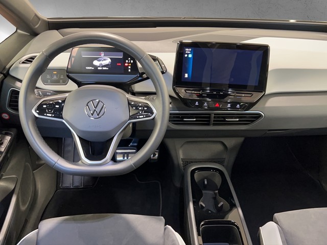 Fahrzeugabbildung Volkswagen ID.3 Pro Performance Matrix Navi Pano HUD ACC RFK WP SH 19