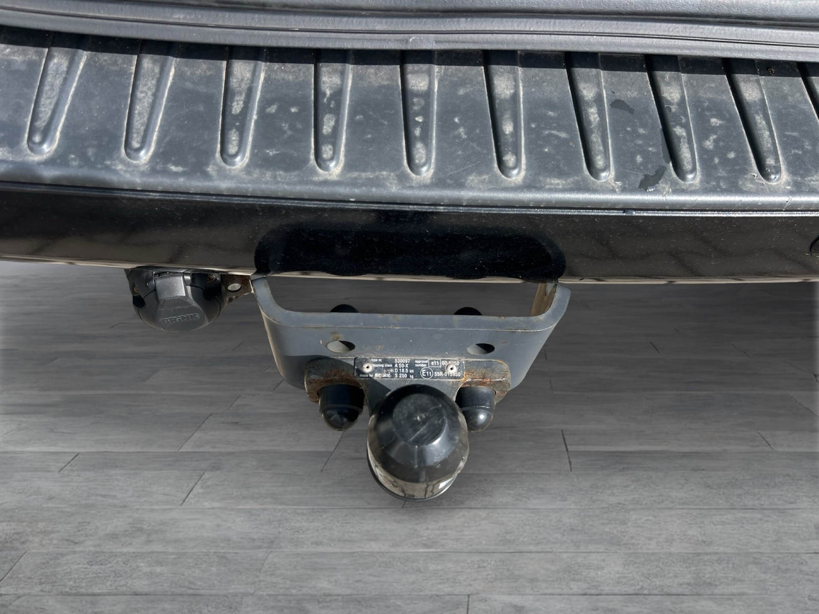 Fahrzeugabbildung Ford Tourneo Custom Business EditionTitanium Stanh. + FB Leder SH 6-Sitze