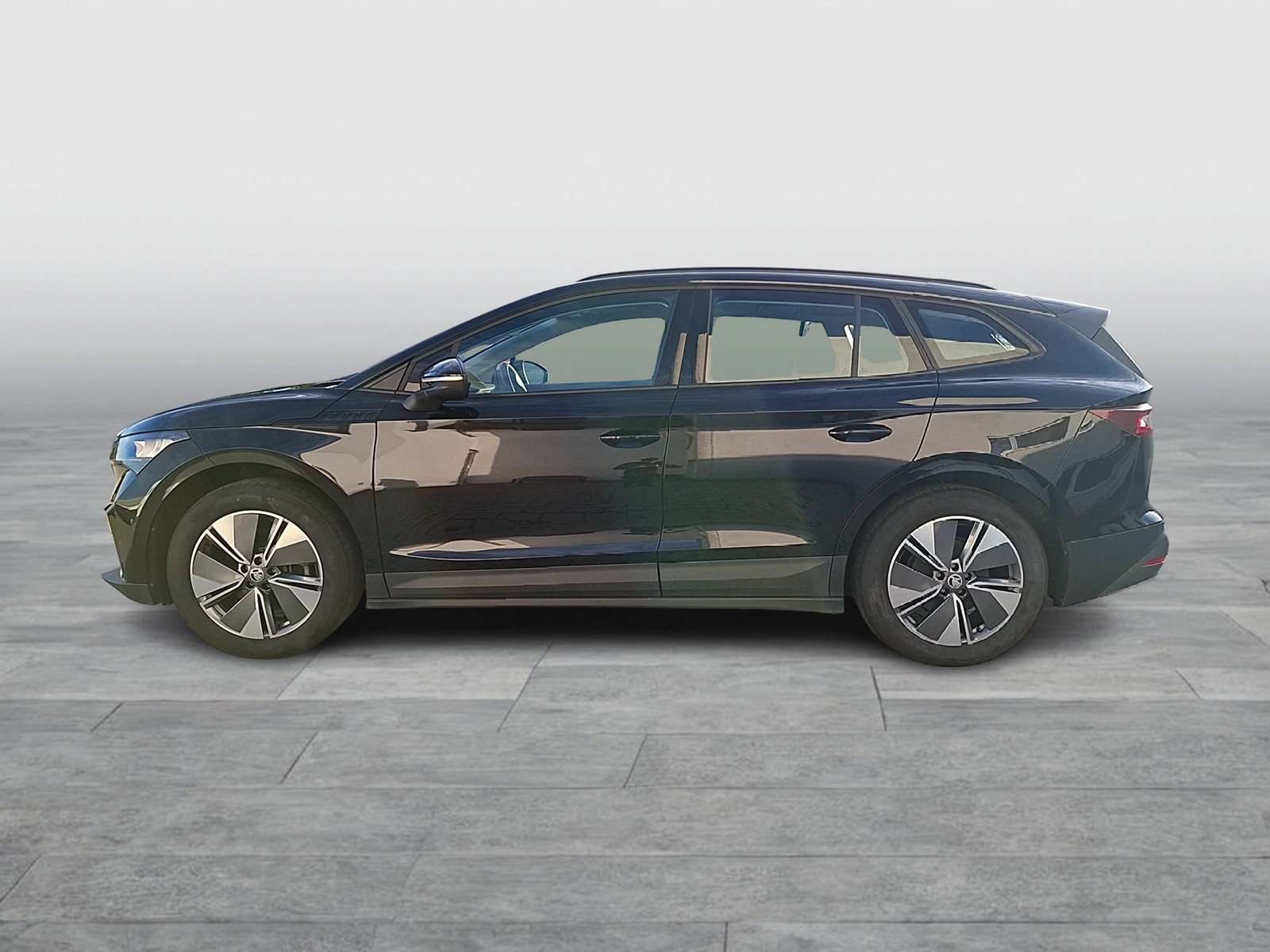 Fahrzeugabbildung SKODA Enyaq 60 Loft LED Navi AID GRA RFK SH 19