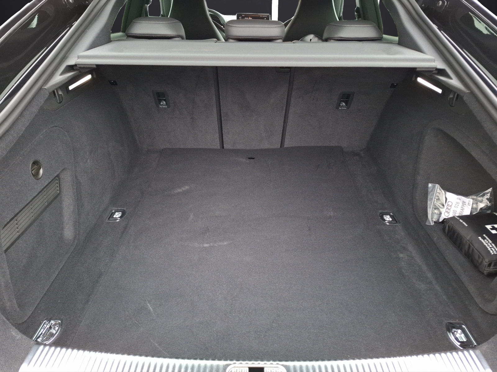 Fahrzeugabbildung Audi S5 Sportback TDI quattro Matrix Navi AVC ACC S-Sitze RFK SHZ 20