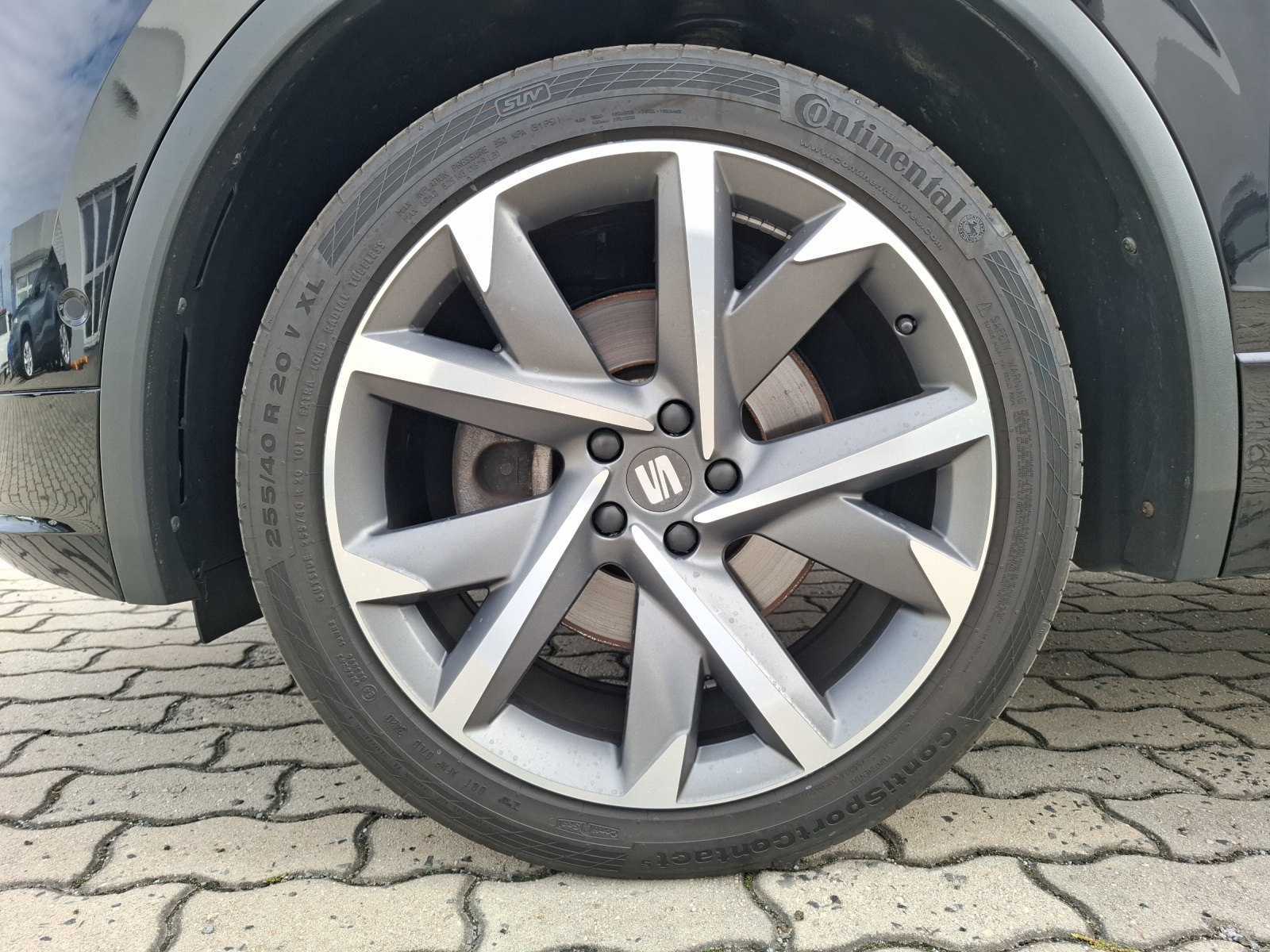 Fahrzeugabbildung SEAT Tarraco TSI FR DSG 4Drive LED AHK Navi Pano AID ACC RFK 20