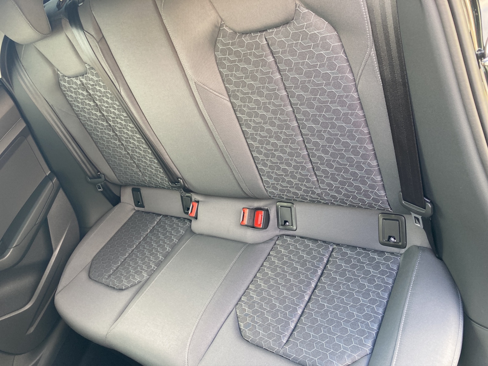 Fahrzeugabbildung Audi A1 Sportback 30 TFSI basis s tronic