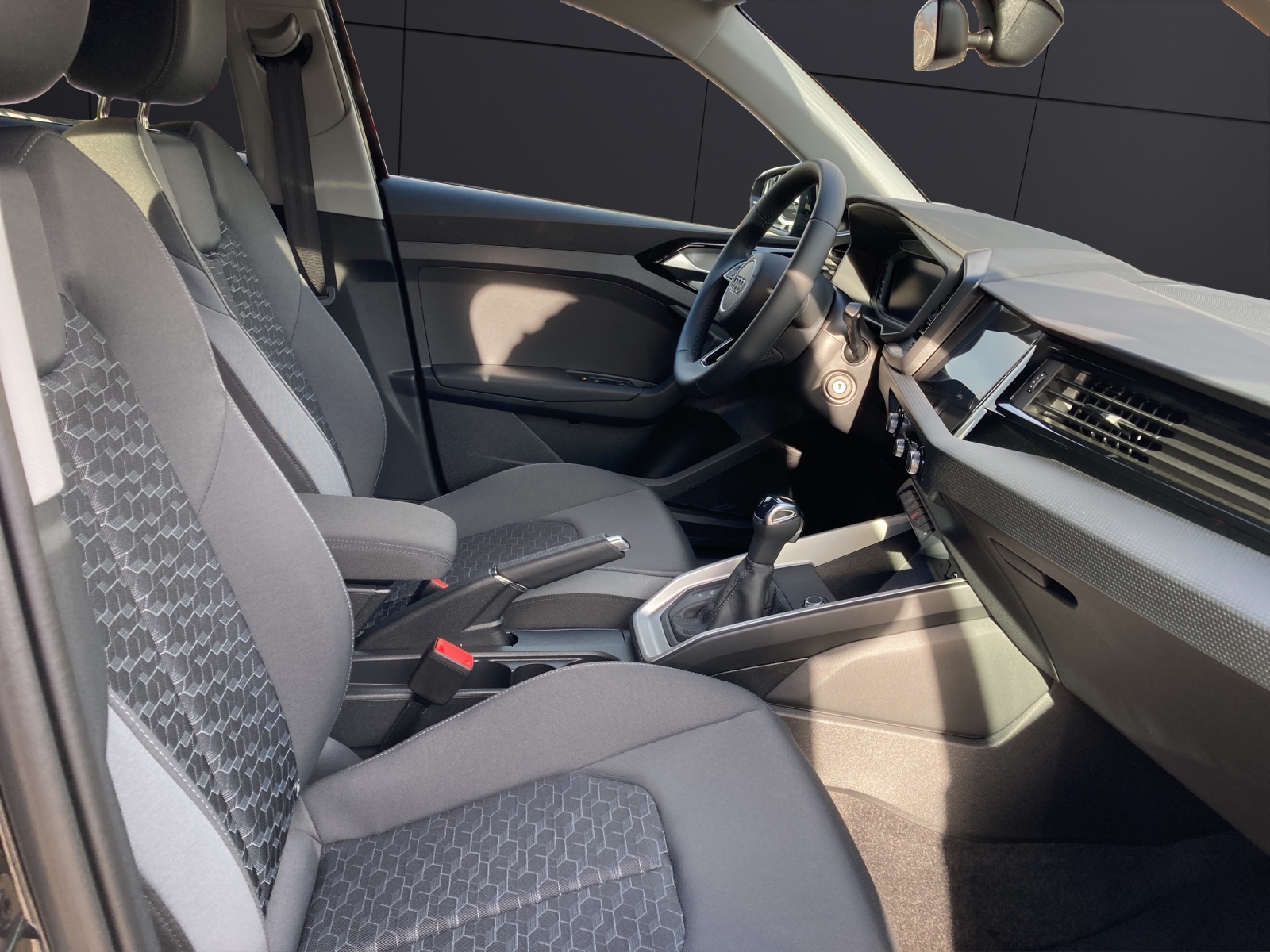 Fahrzeugabbildung Audi A1 Sportback 30 TFSI basis s tronic