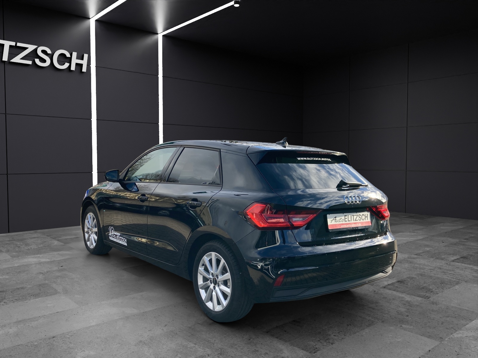 Fahrzeugabbildung Audi A1 Sportback 30 TFSI basis s tronic