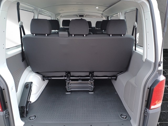 Fahrzeugabbildung Volkswagen T6 Kombi T6.1 TDI 9-Si Klima PDC DAB ZV+FB