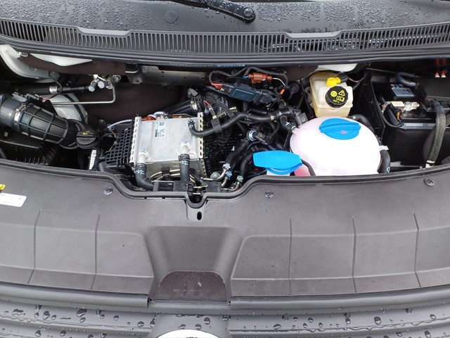 Fahrzeugabbildung Volkswagen T6 Kombi T6.1 TDI 9-Si Klima PDC DAB ZV+FB